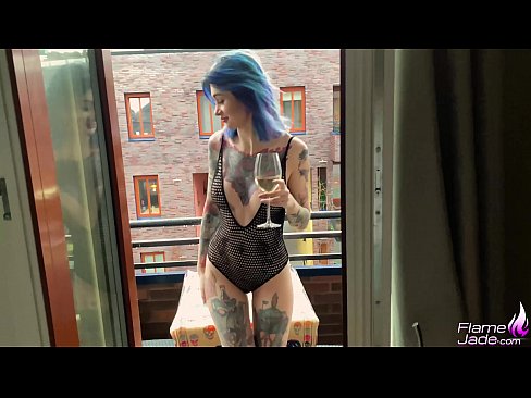 ❤️ Enormt Meedchen suckt mat engem Gulp a fuckt passionéiert ënner dem oppenen Himmel ❤️ Porno vk op Porno lb.pornplaybb.ru ☑